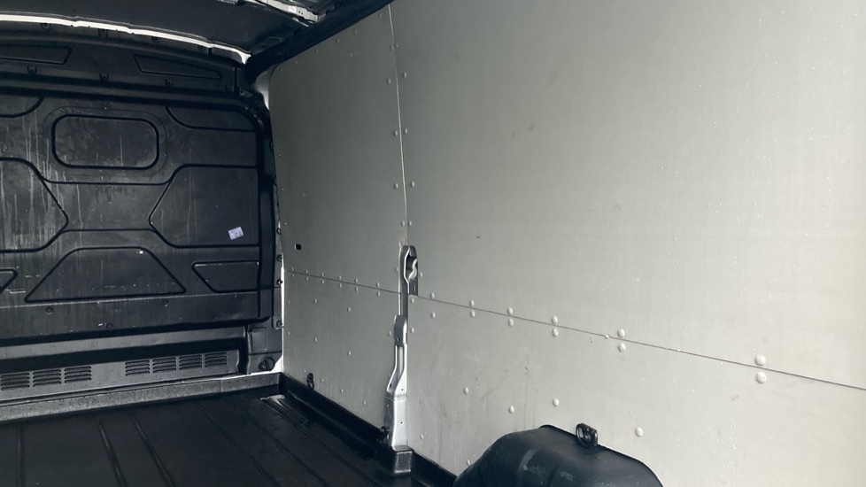 Ford Transit 350 L3 Diesel Fwd 2.0 EcoBlue 165ps H2 Limited Van Auto [Nav] - Image 22