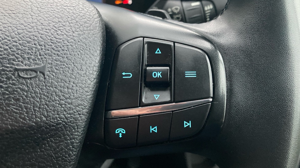 Ford Transit 350 L3 Diesel Fwd 2.0 EcoBlue 165ps H2 Limited Van Auto [Nav] - Image 27