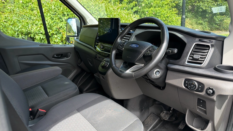 Ford Transit 350 L3 Diesel Fwd 2.0 EcoBlue 165ps H2 Limited Van Auto [Nav] - Image 16
