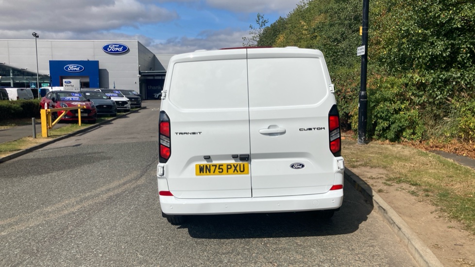 Ford Transit Custom 320 L1 Diesel Fwd 2.0 EcoBlue 136ps H1 Van Limited - Image 11