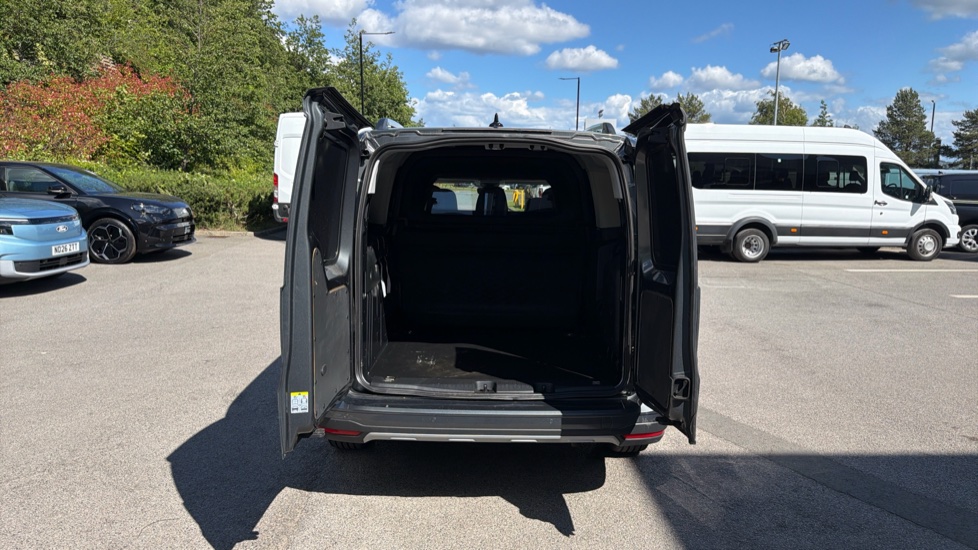 Ford Transit Connect 250 L2 Petrol 1.5 EcoBoost PHEV 150 Active FlexCab Van Auto - Image 3