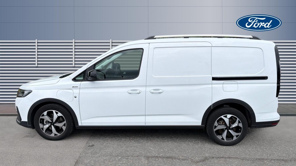 Ford Transit Connect 250 L2 Petrol 1.5 EcoBoost PHEV 150 Active FlexCab Van Auto - Image 4