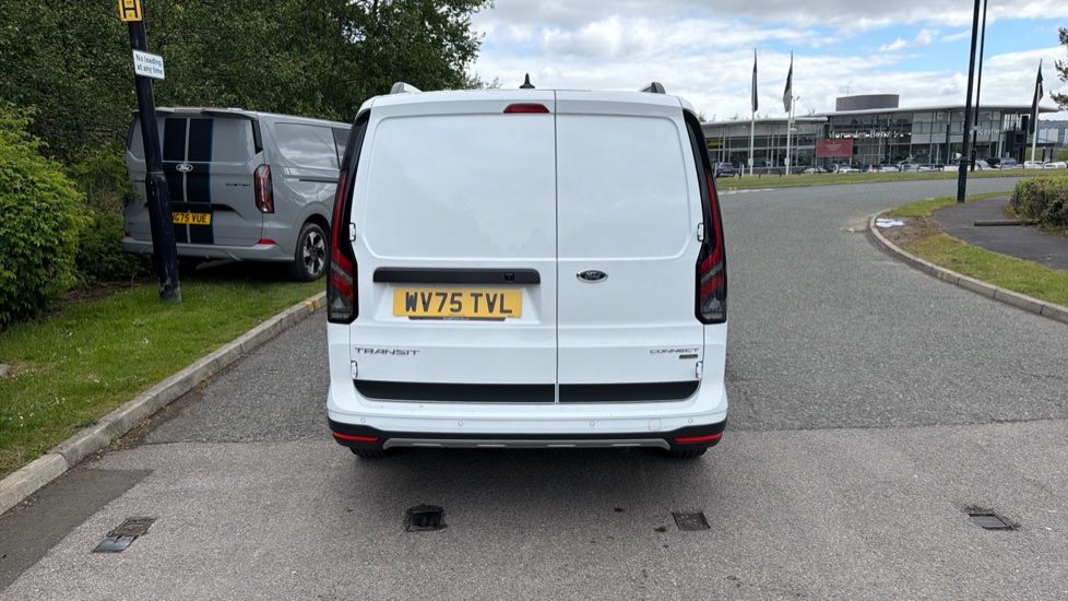 Ford Transit Connect 250 L2 Petrol 1.5 EcoBoost PHEV 150 Active FlexCab Van Auto - Image 11