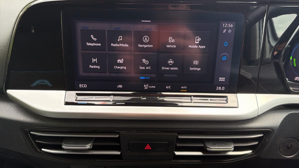 Ford Transit Connect 250 L2 Petrol 1.5 EcoBoost PHEV 150 Active FlexCab Van Auto - Image 29