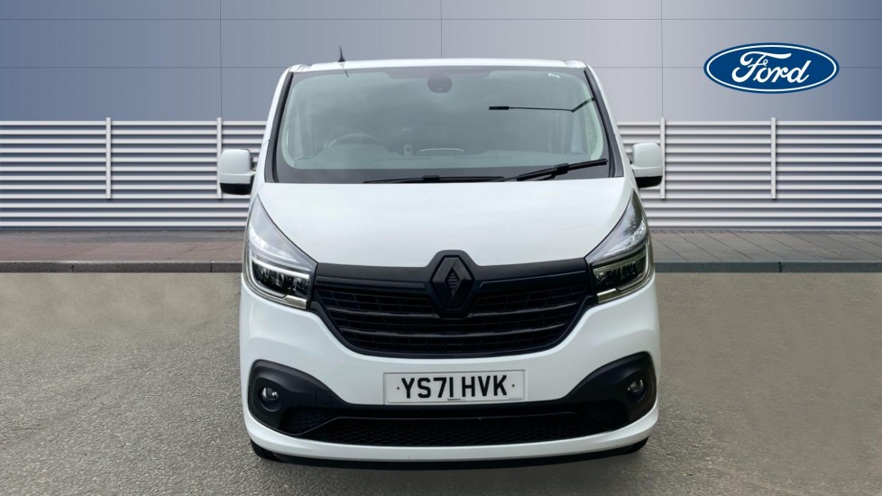 Renault Trafic Lwb Special Edition LL30 ENERGY dCi 145 Black Edition Crew Van - Image 8