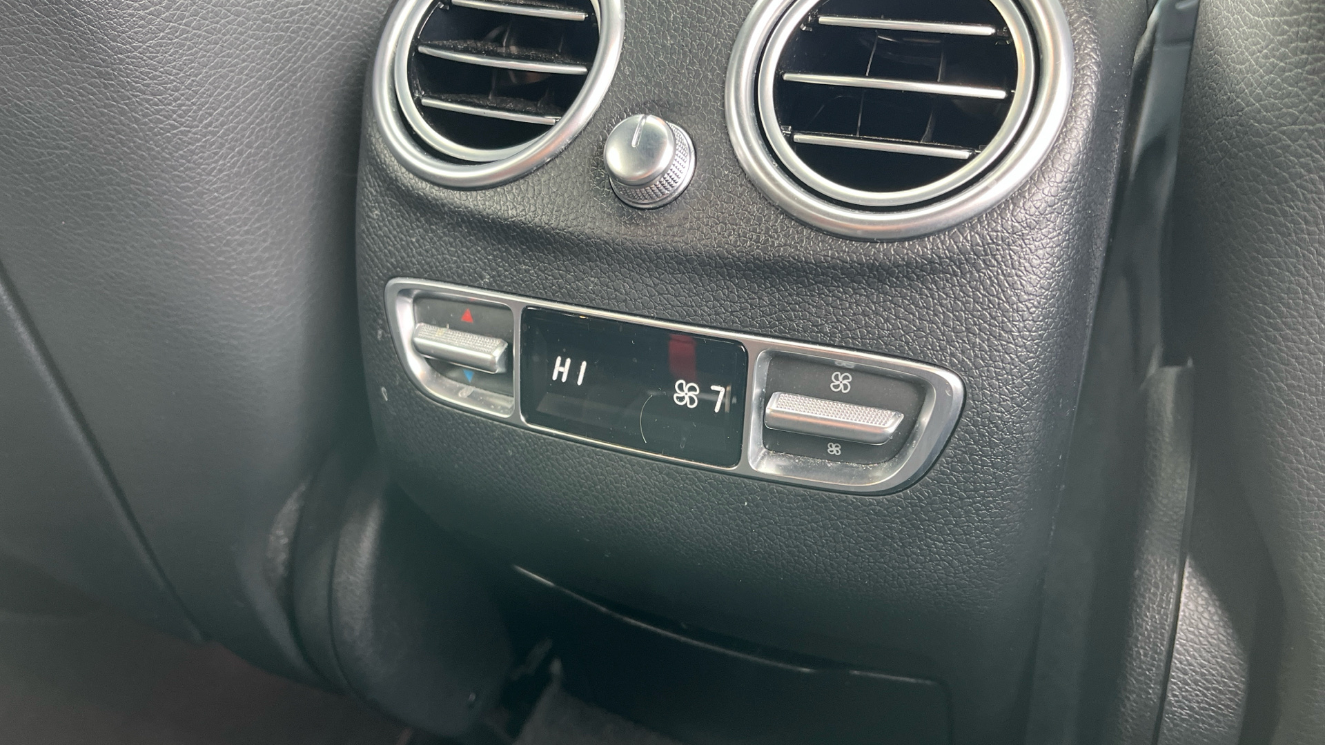 Used Mercedes-Benz GLC 3.0 GLC43 V6 AMG (Premium Plus) Coupe G-Tronic+ 4MATIC Euro 6 (s/s) 5dr - Image 21