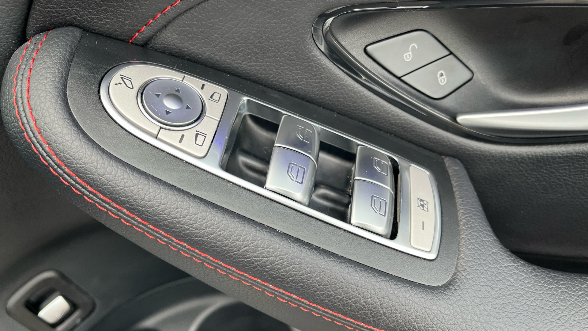 Used Mercedes-Benz GLC 3.0 GLC43 V6 AMG (Premium Plus) Coupe G-Tronic+ 4MATIC Euro 6 (s/s) 5dr - Image 26