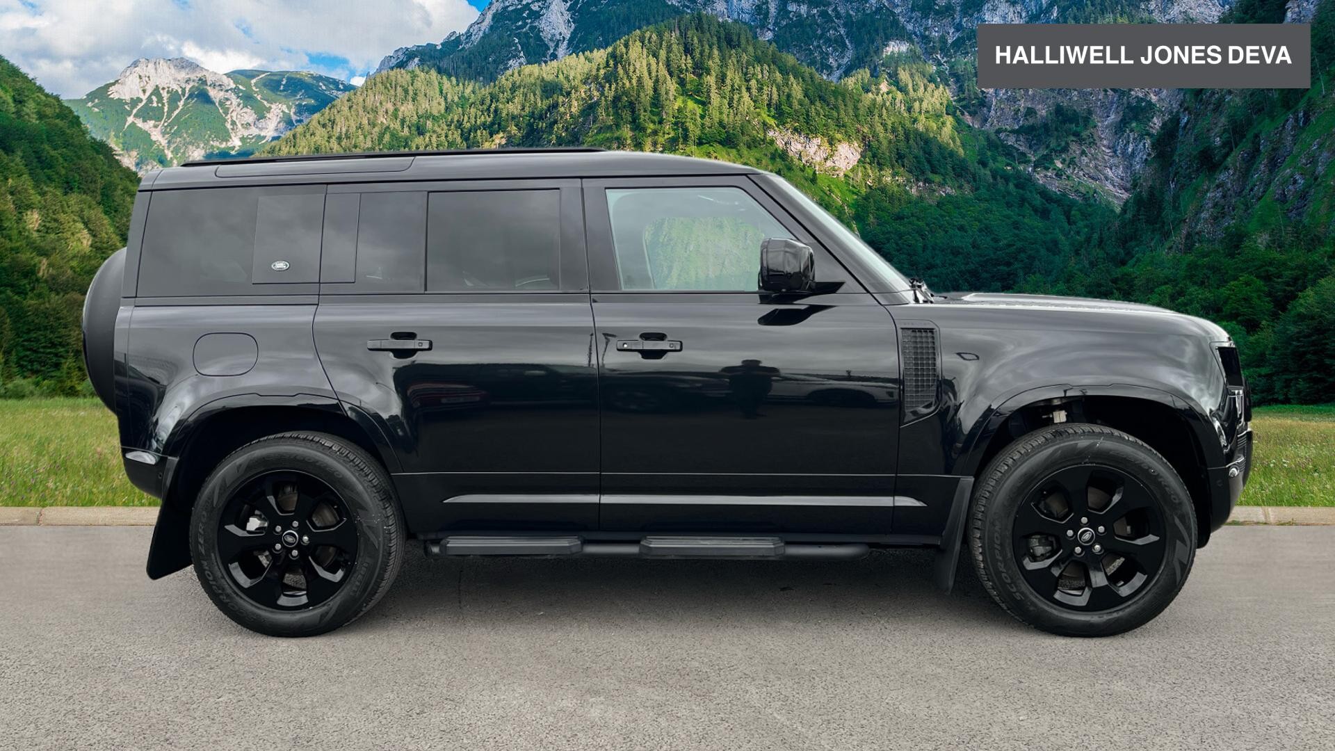 Used Land Rover Defender 110 2.0 P300 X-Dynamic SE Auto 4WD Euro 6 (s/s) 5dr - Image 3