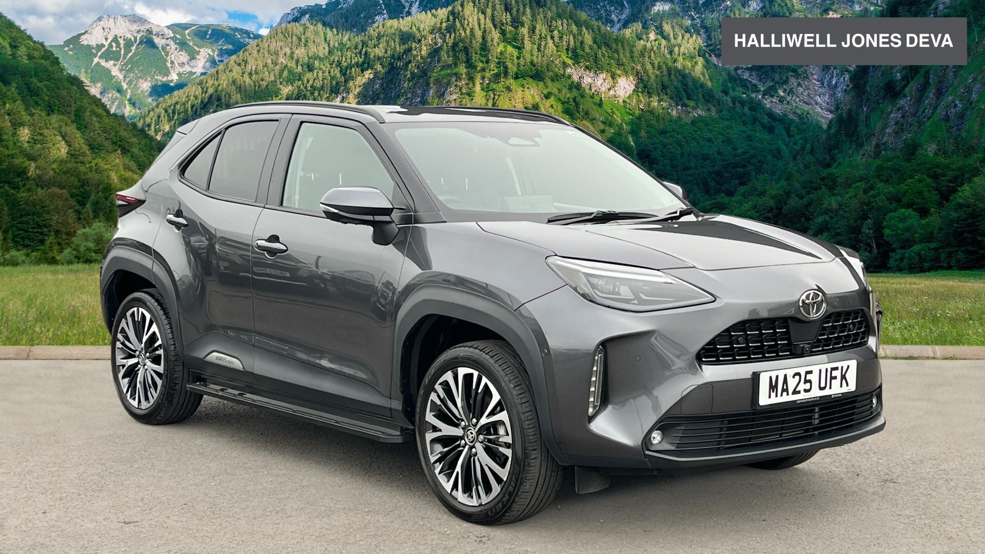 2025 Toyota Yaris Cross