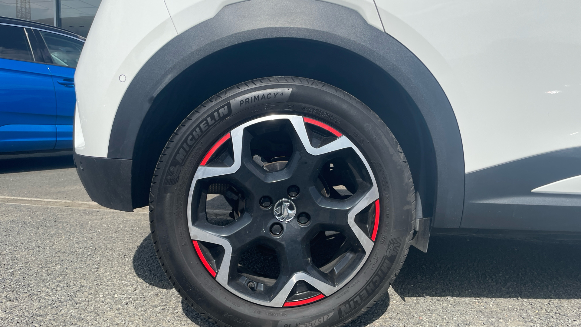 car image