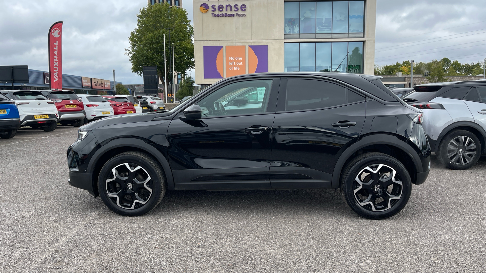 car image