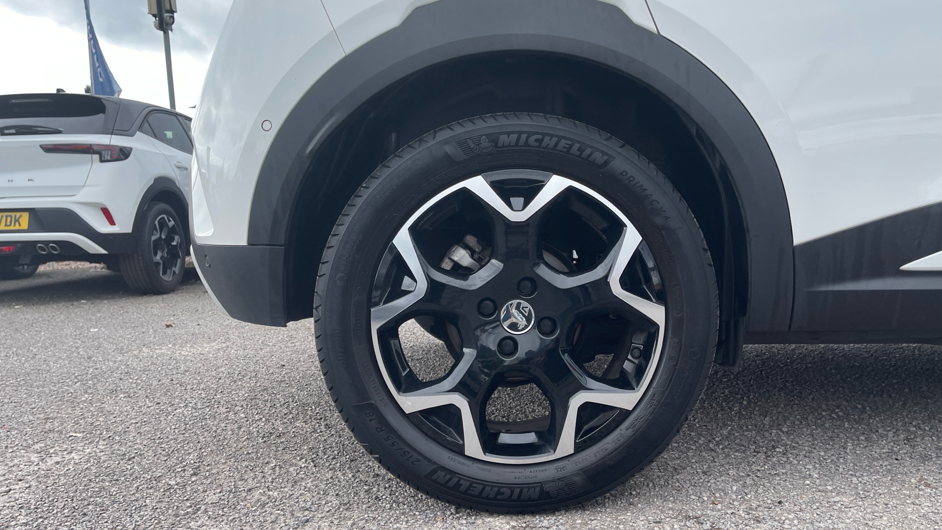 car image