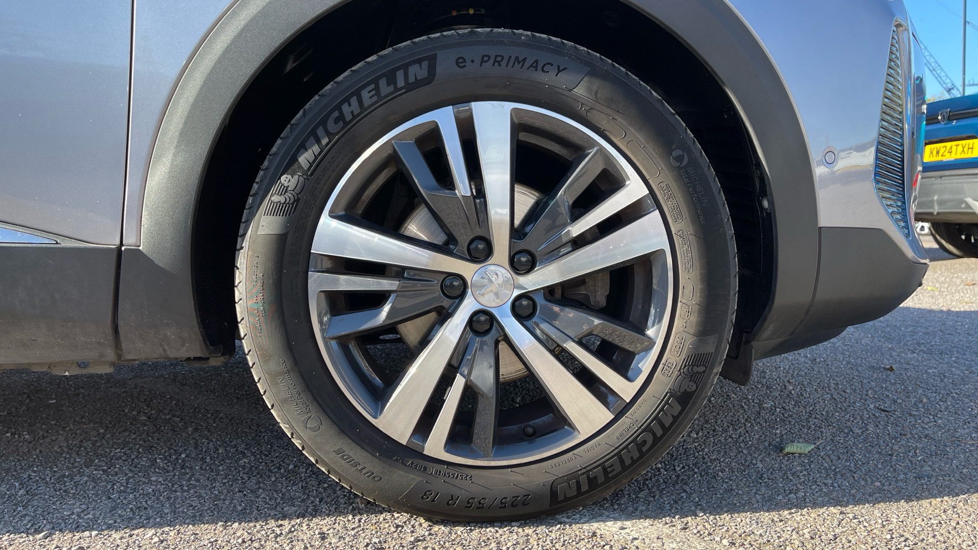 car image