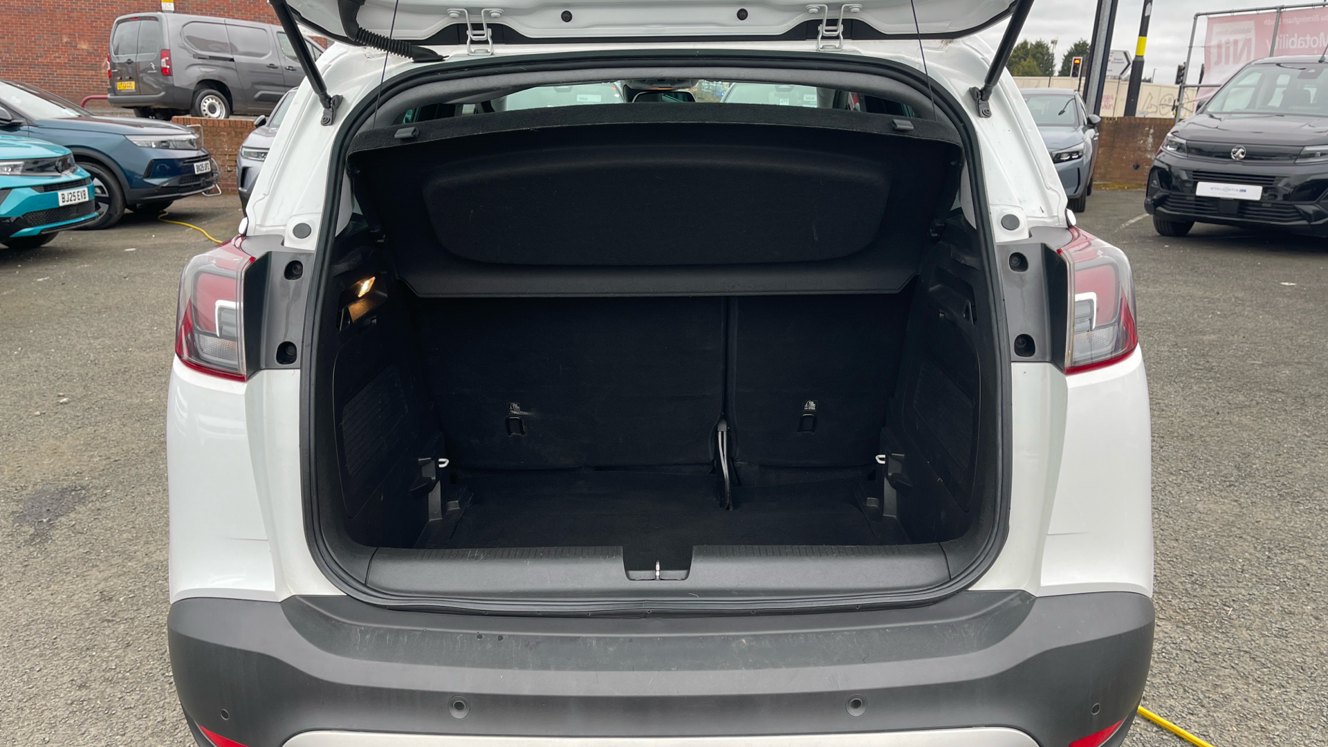 car image