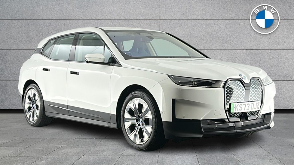 2023 BMW iX
