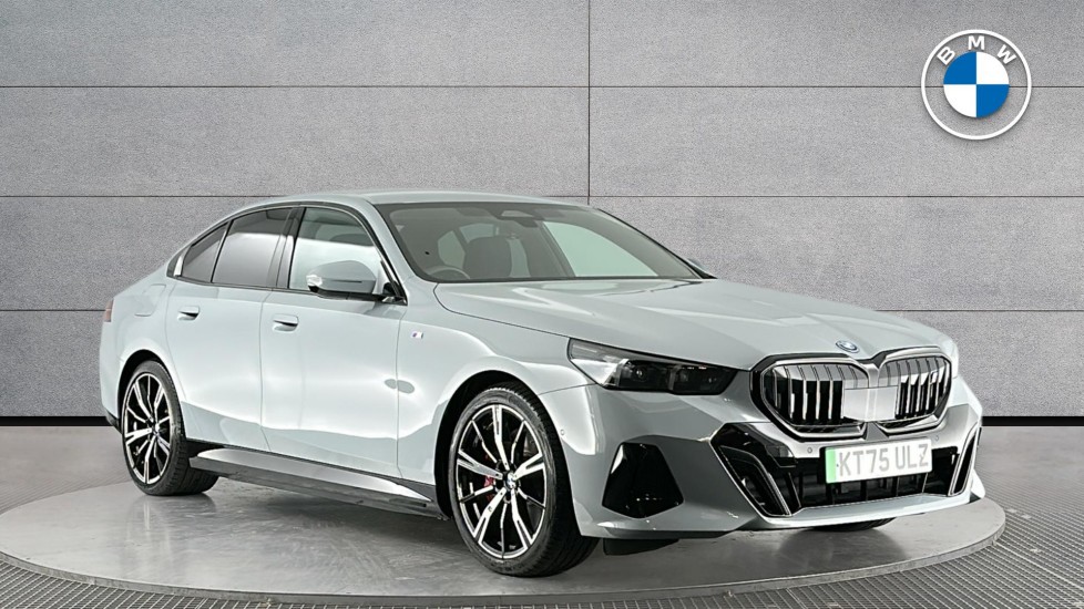 2026 BMW i5