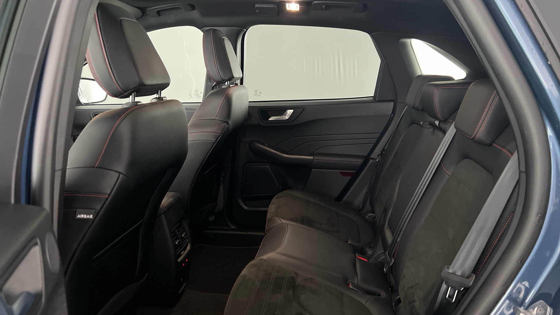 Ford Kuga - 12