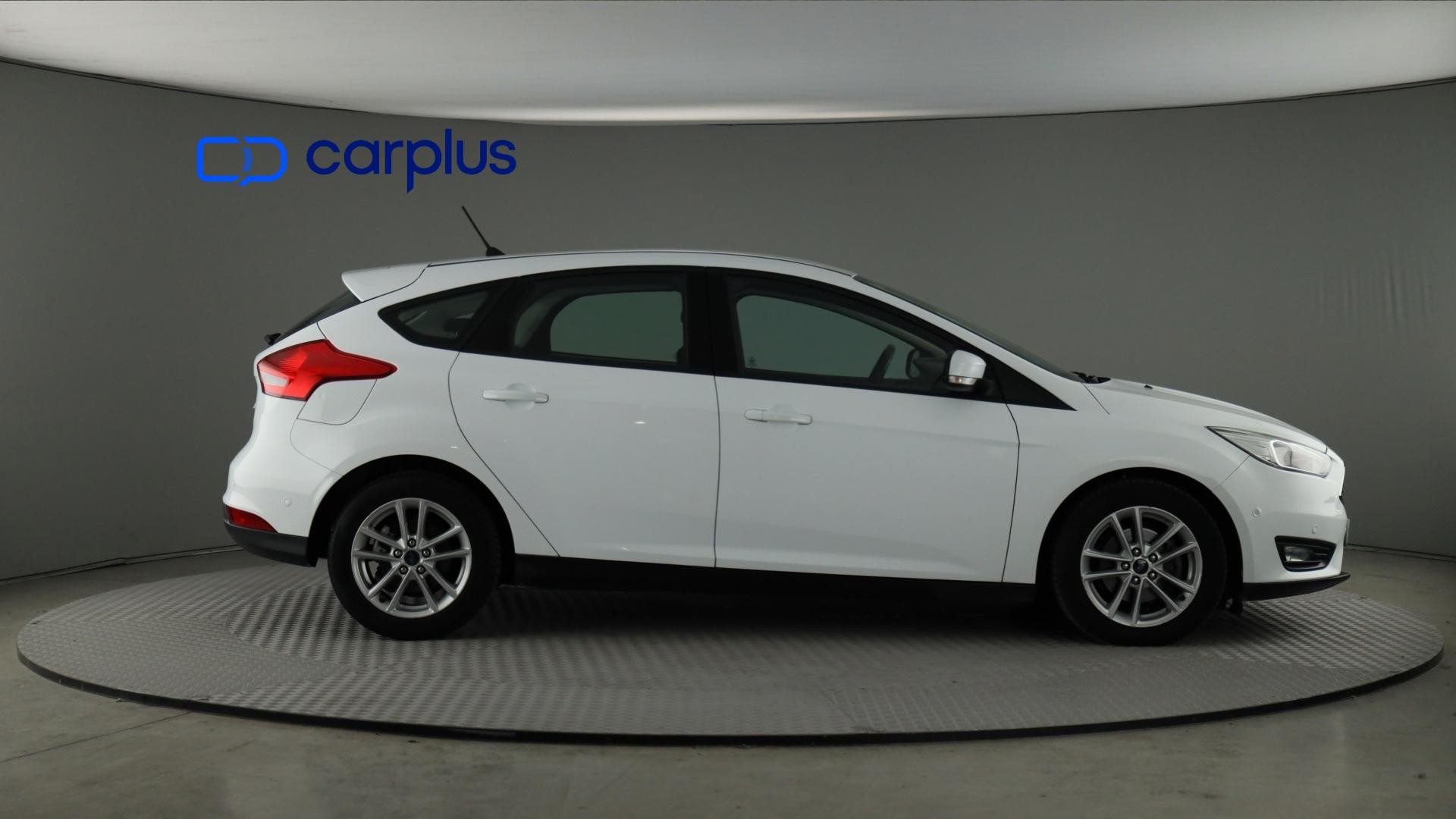 Ford Focus - 7