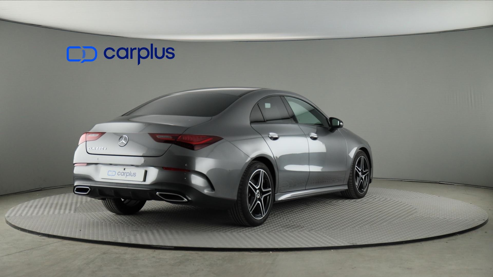 Mercedes-Benz CLA - 8