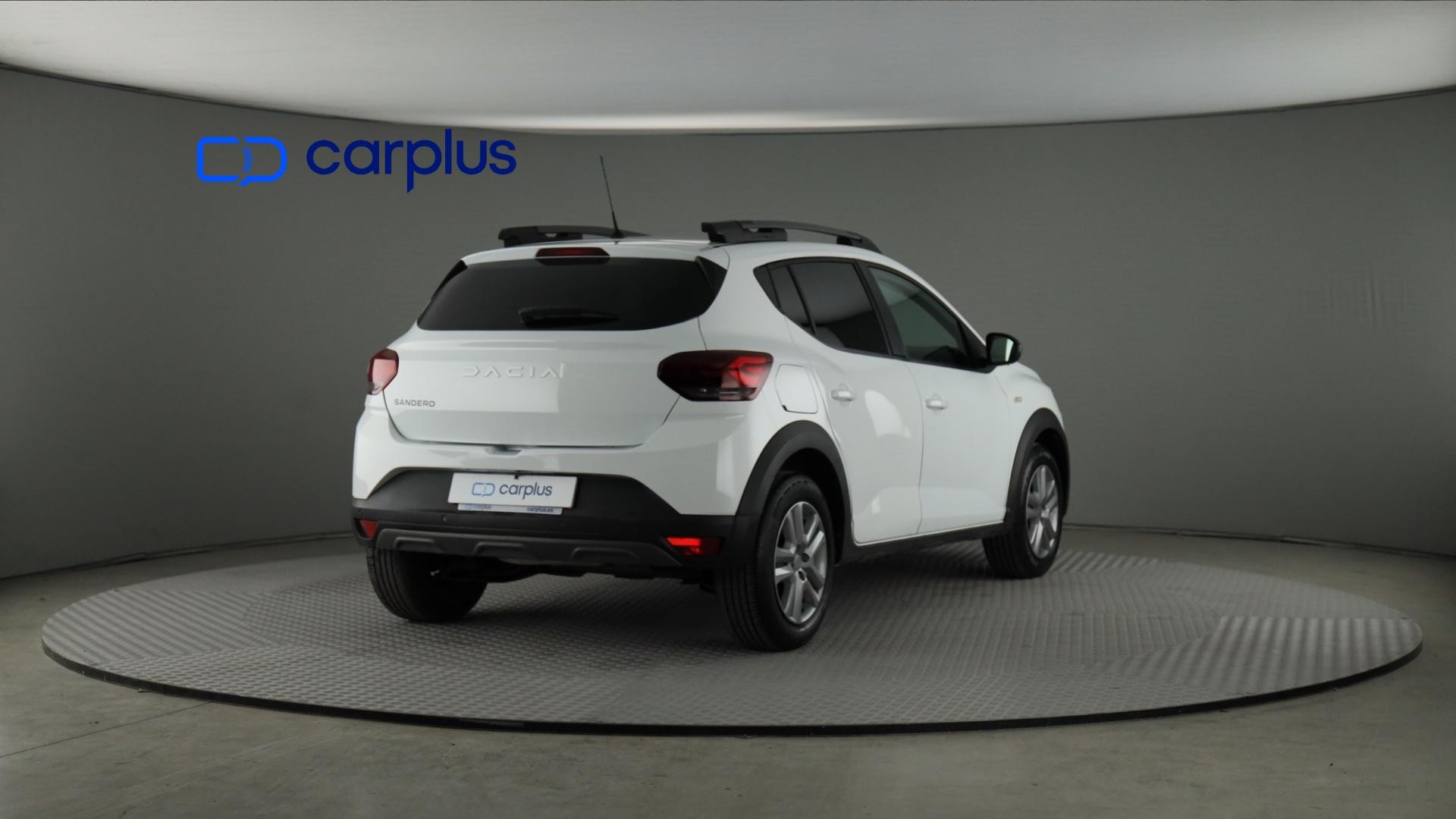 Dacia Sandero - 8