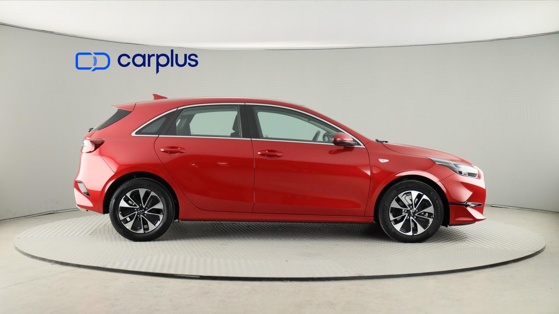 Kia Ceed - 7