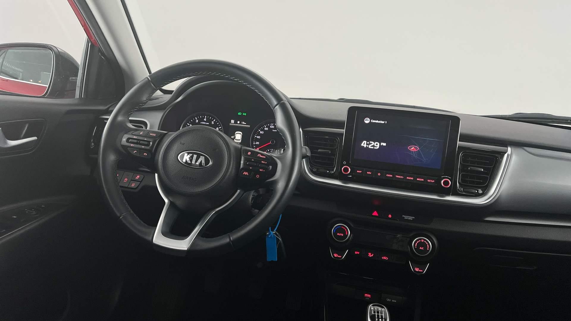 Kia Stonic - 10