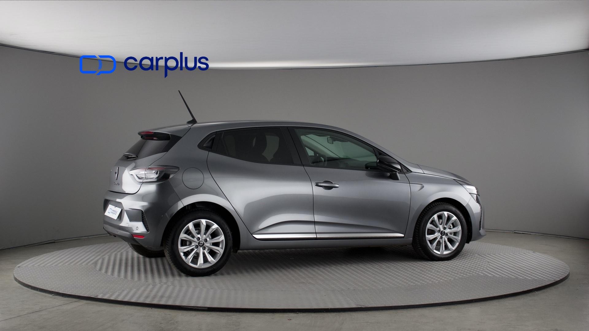 Renault Clio - 8