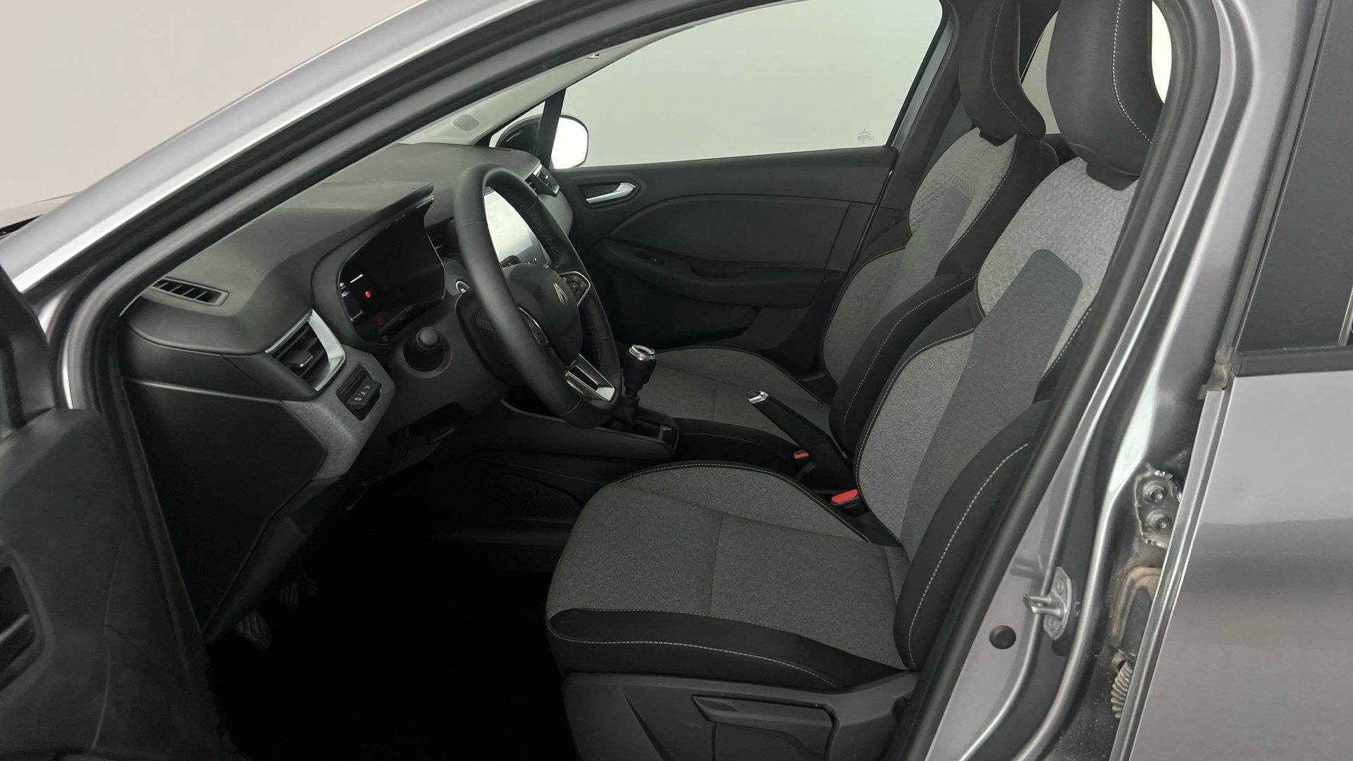 Renault Clio - 11