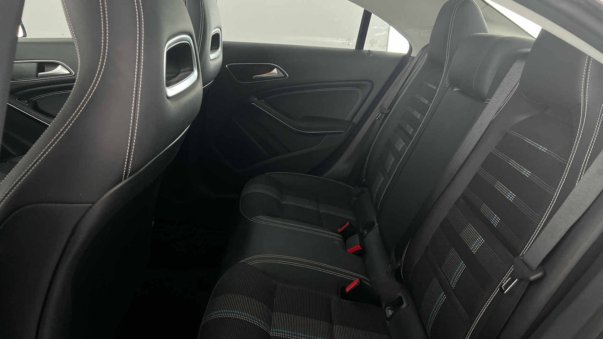 Mercedes-Benz Clase CLA - 12