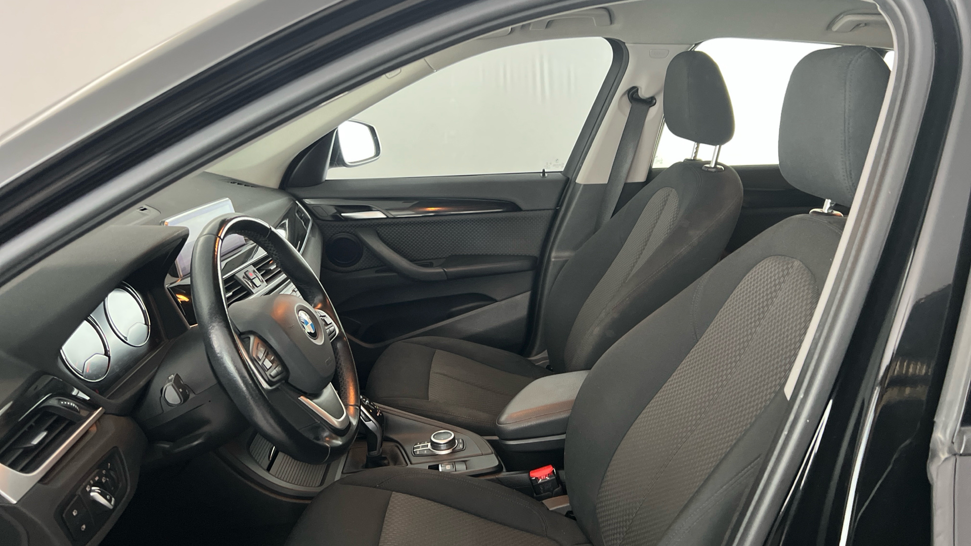 BMW X1 - 11