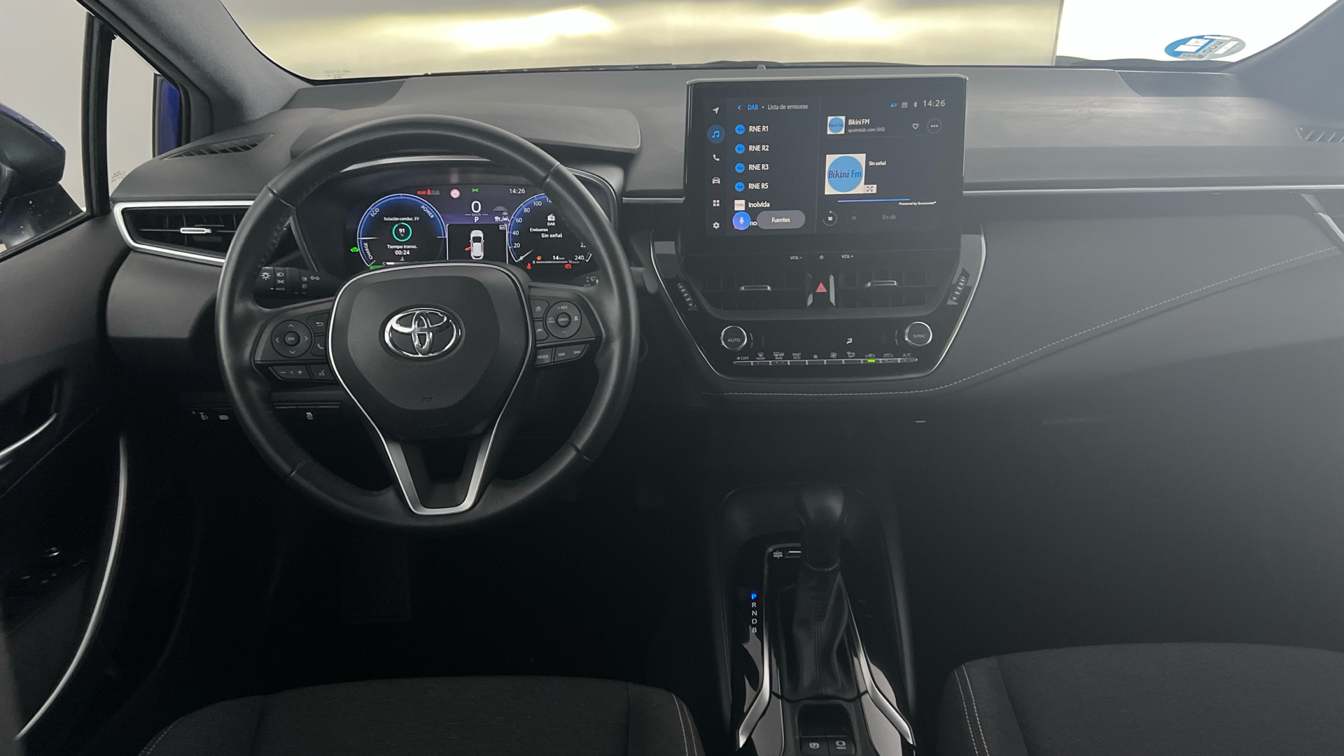 TOYOTA Corolla - 10