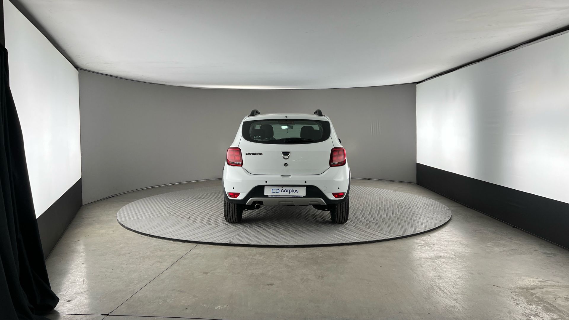 Dacia Sandero - 6