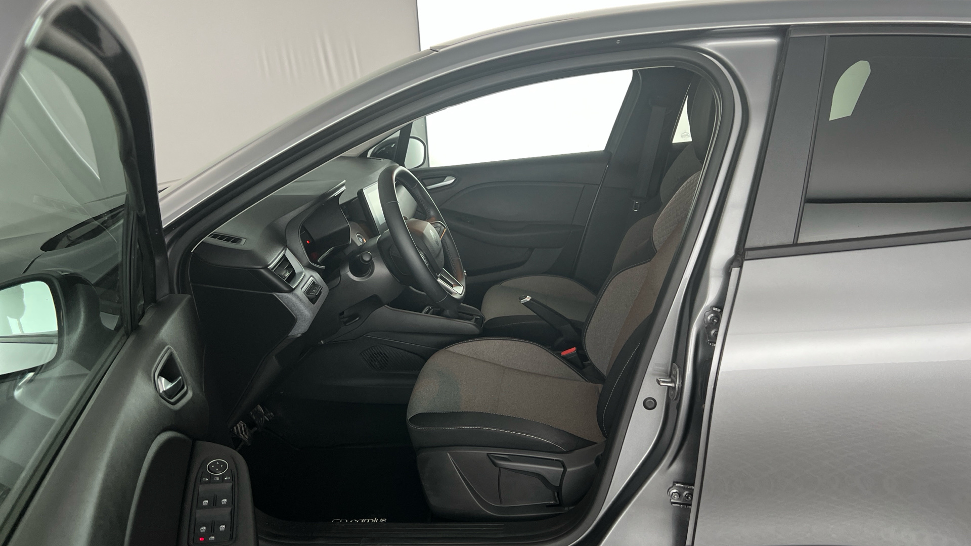 Renault Clio - 11
