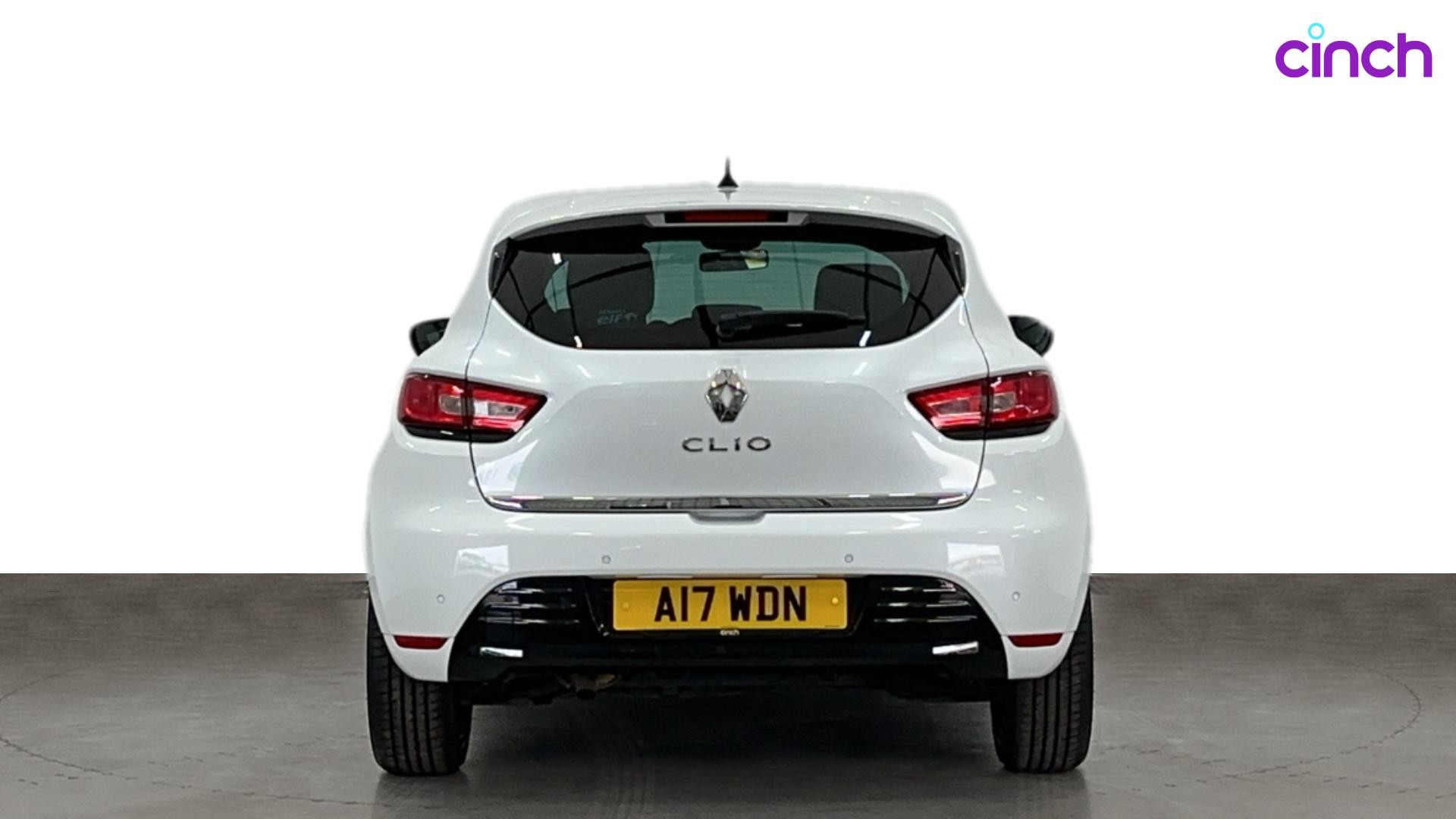 Used 2019 WHITE Renault Clio 1.5 dCi 90 Iconic 5dr, 37,929 miles 