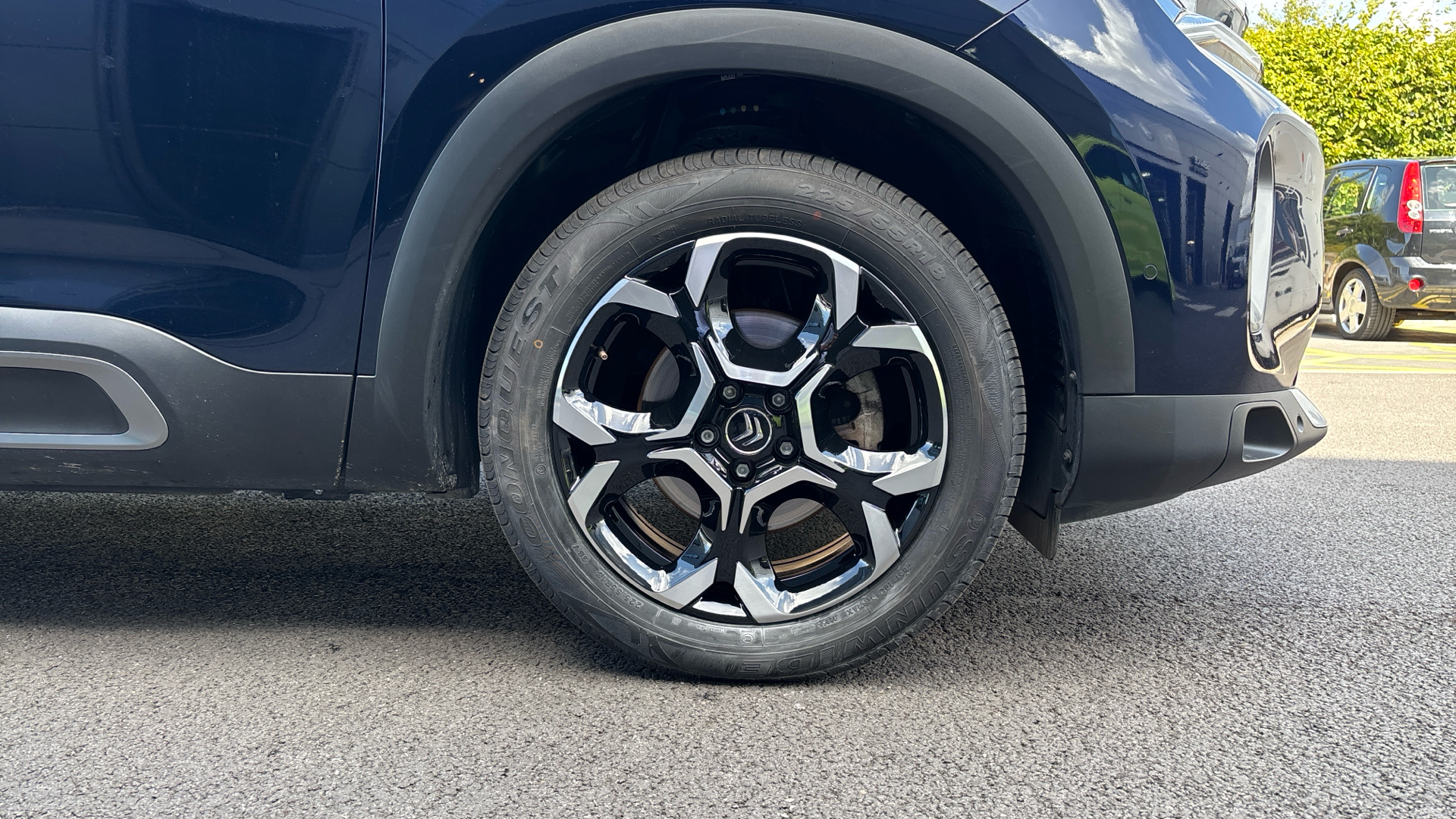 car image