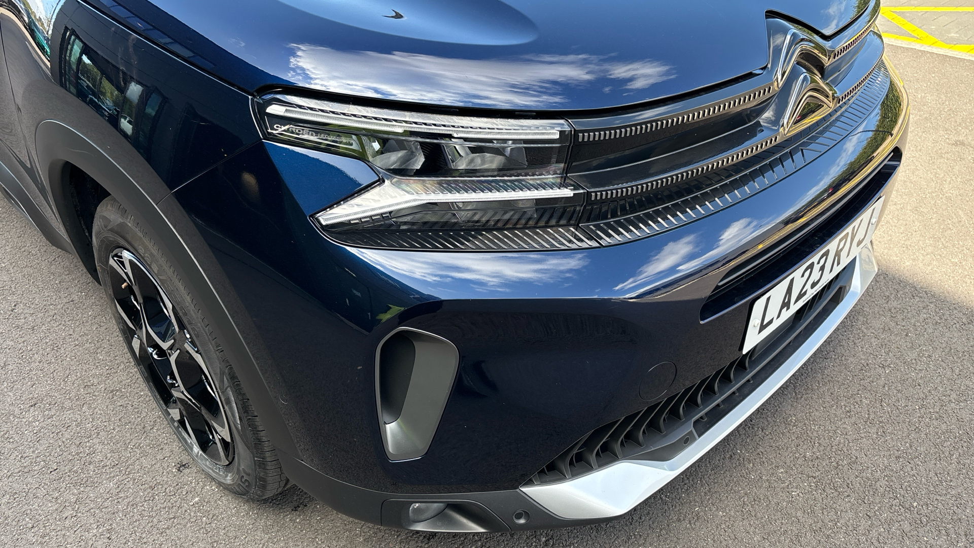 car image