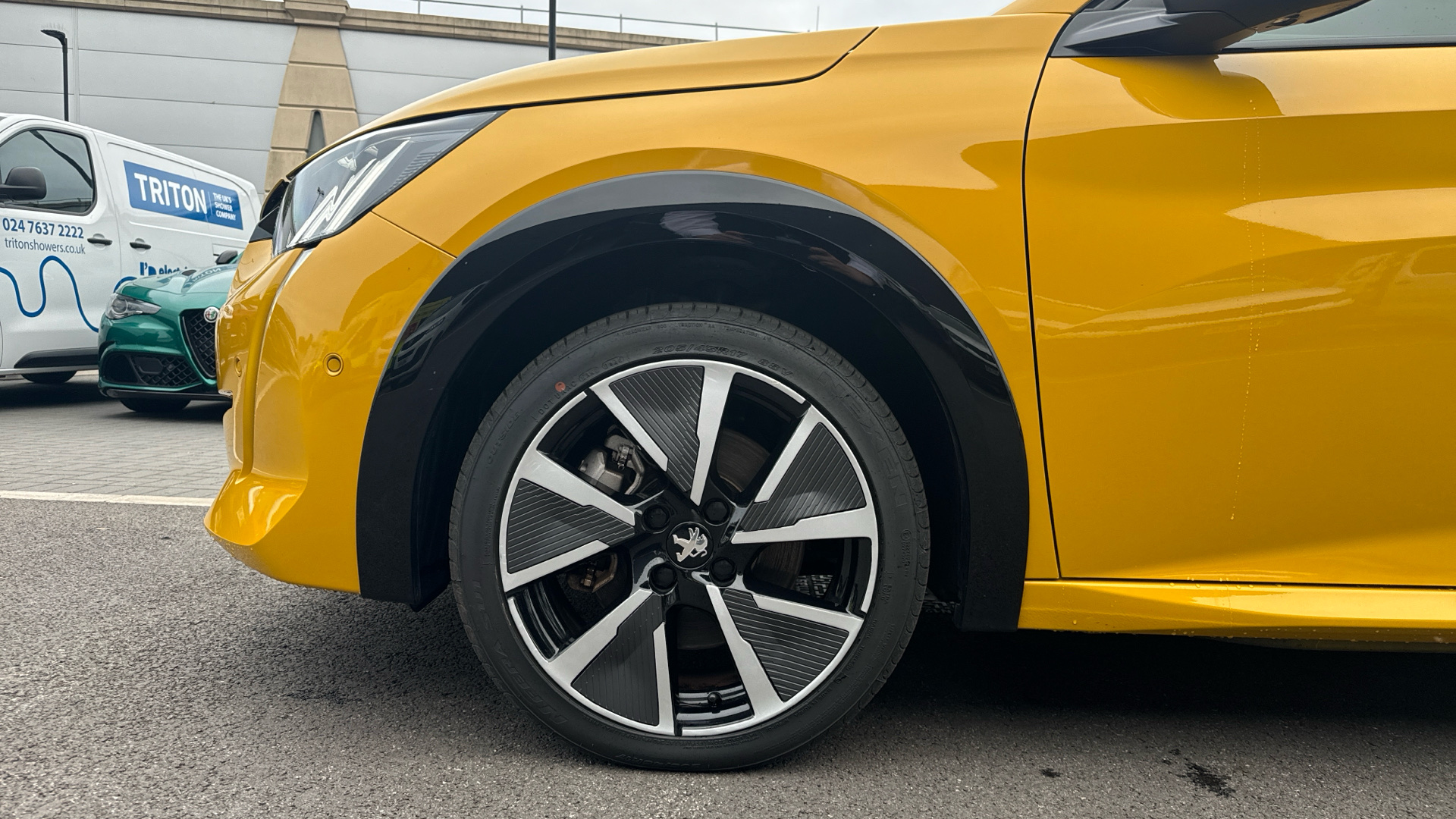 car image