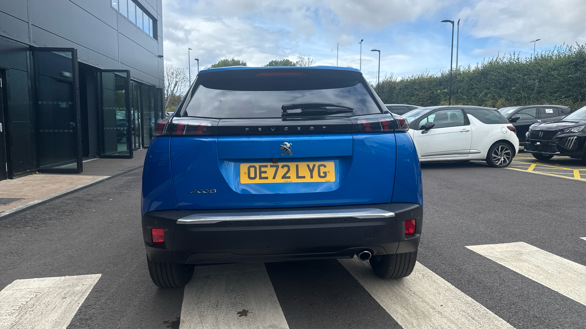 car image