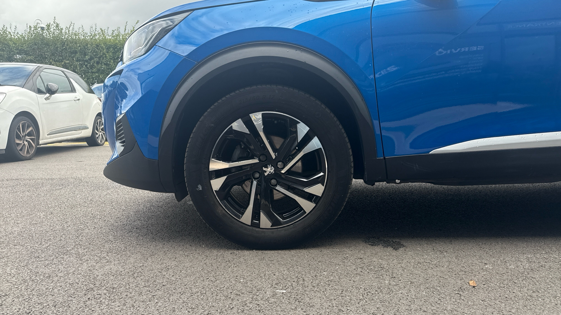 car image