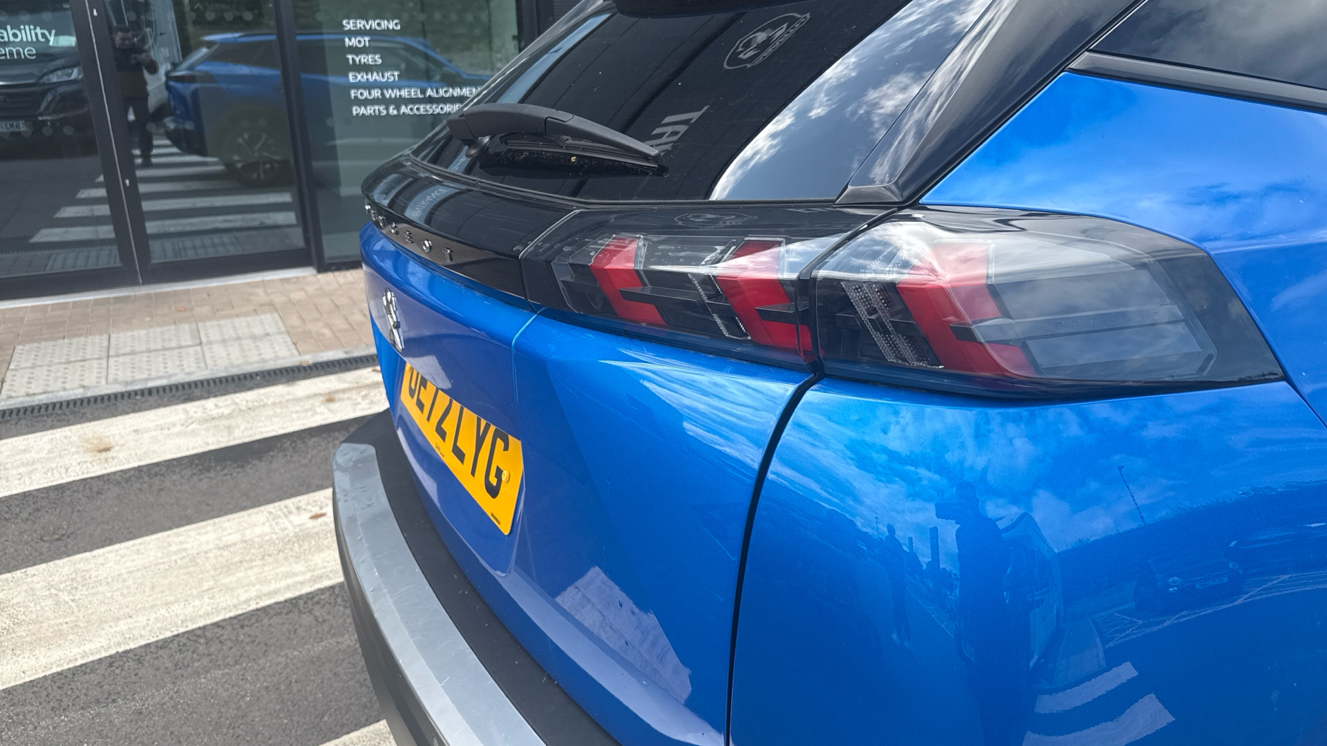car image