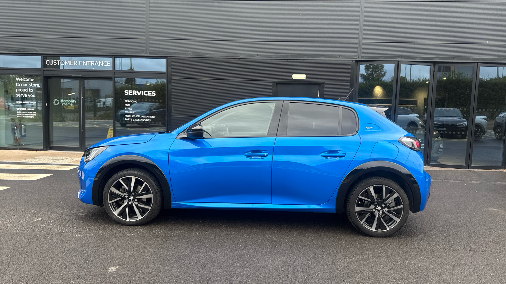 car image