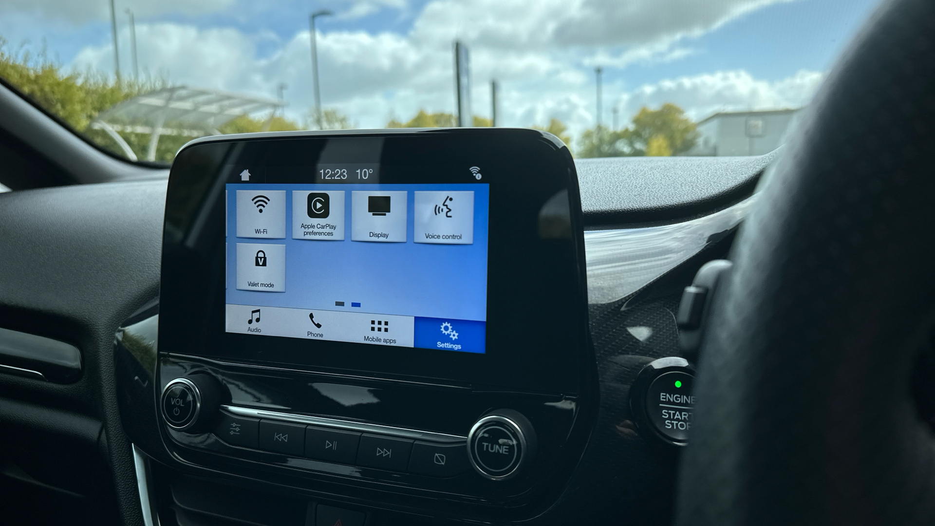 car image