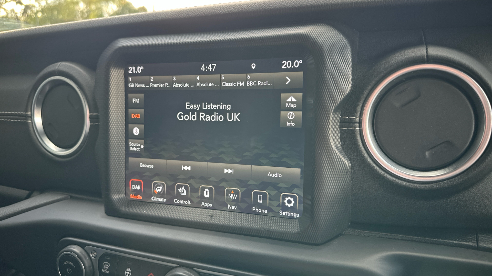 car image