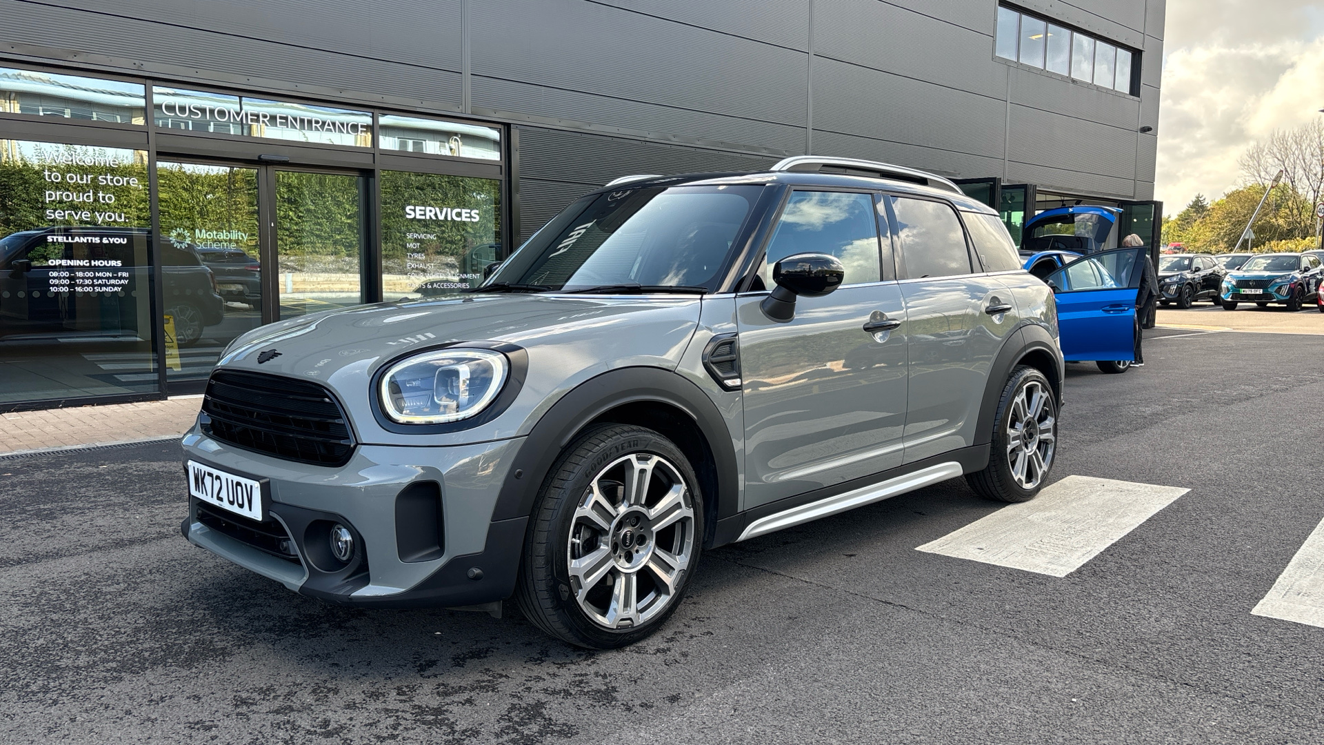 car image