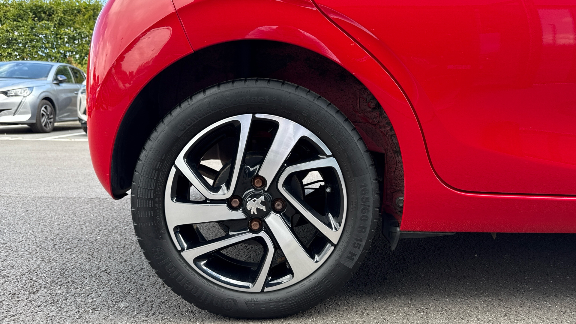 car image
