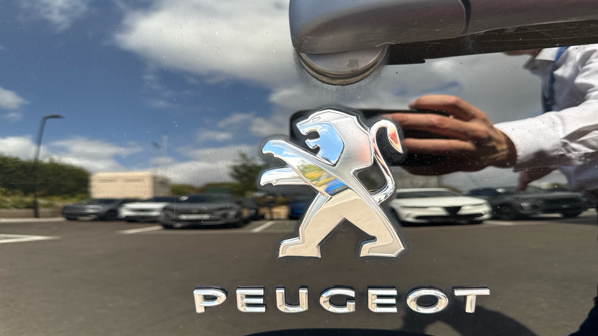 car image