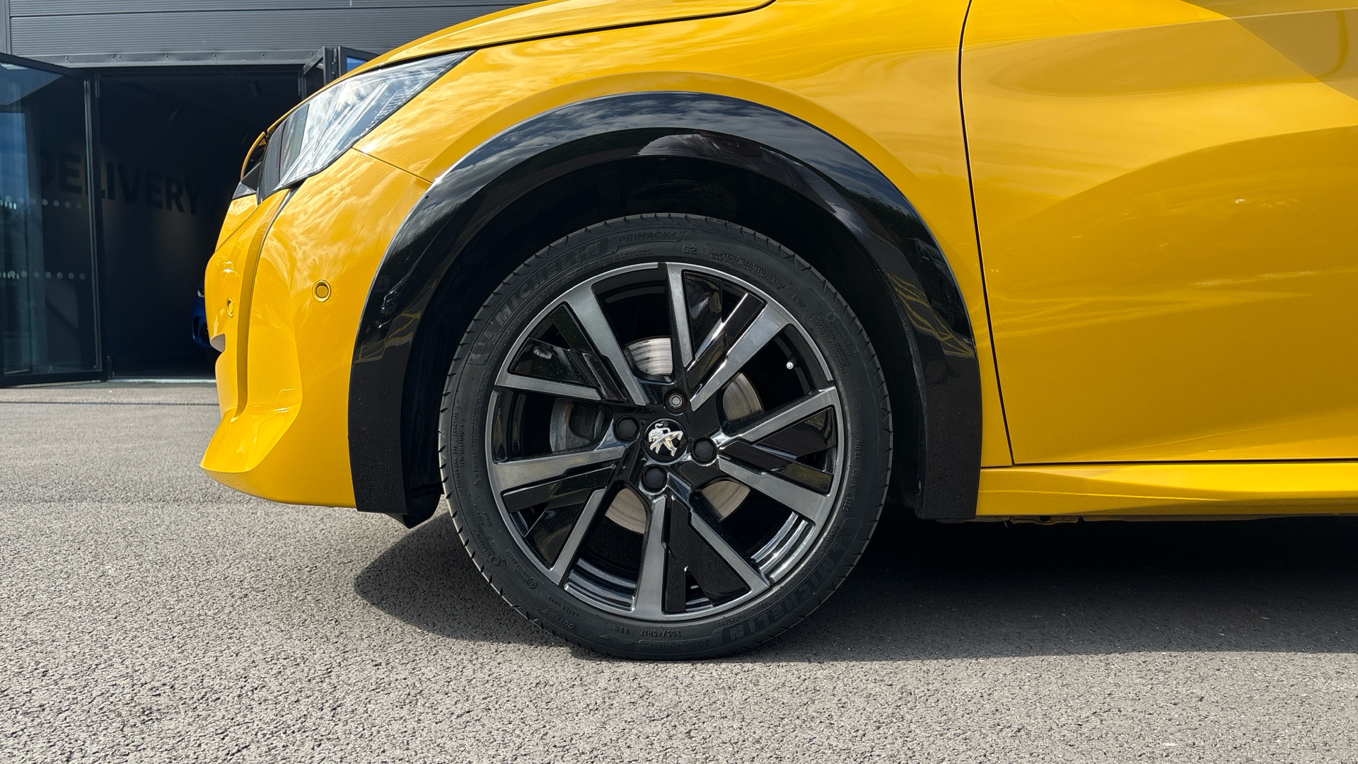 car image