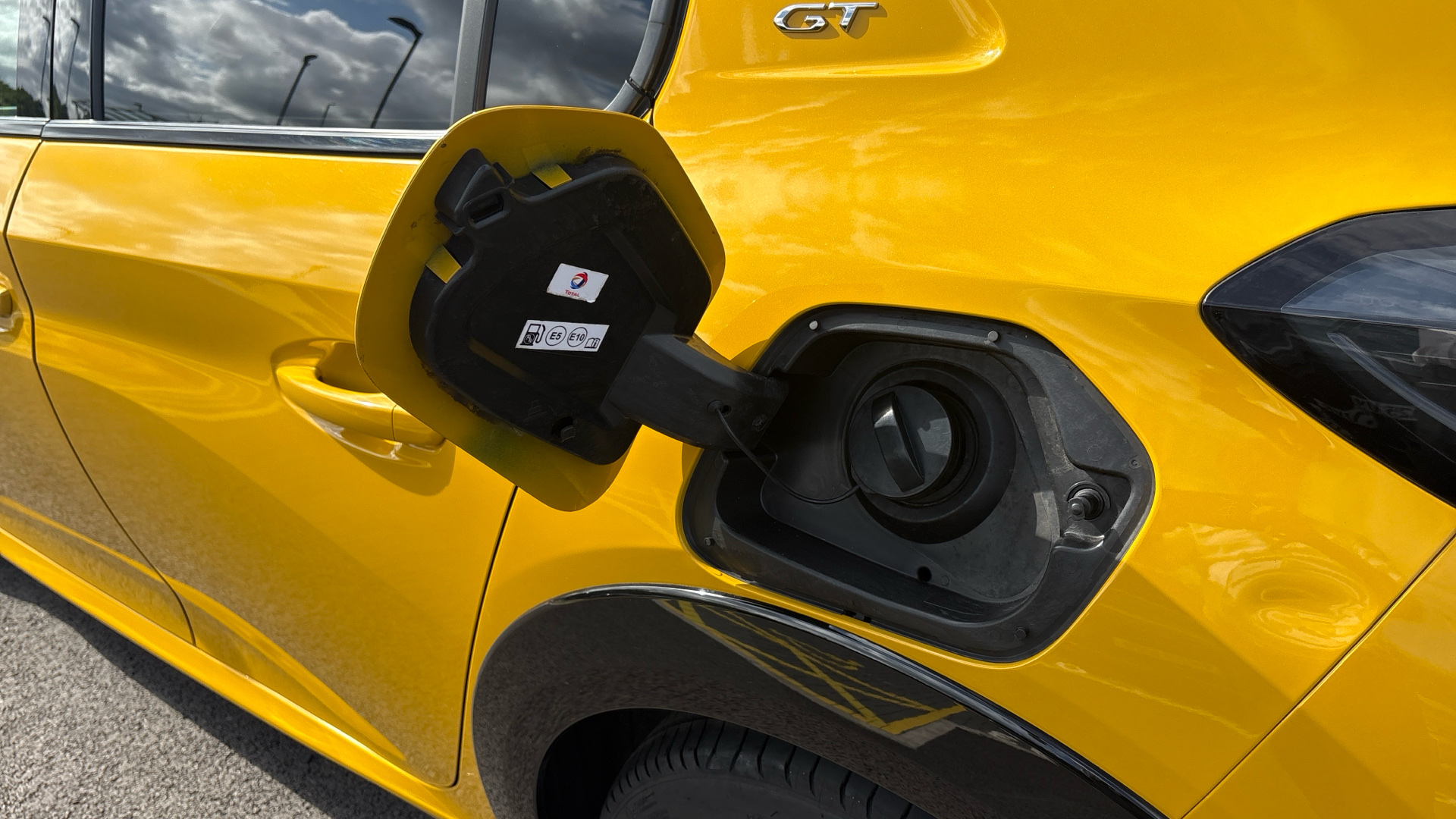 car image