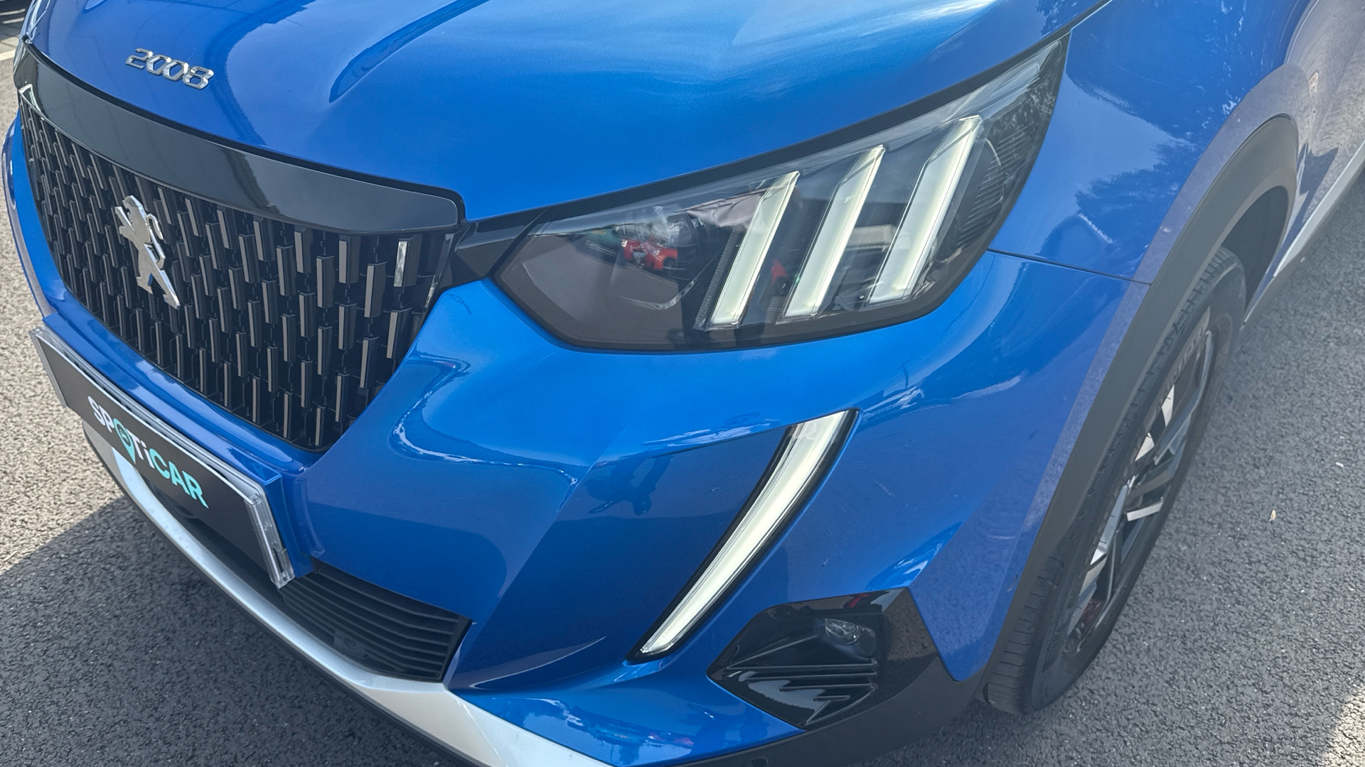 car image
