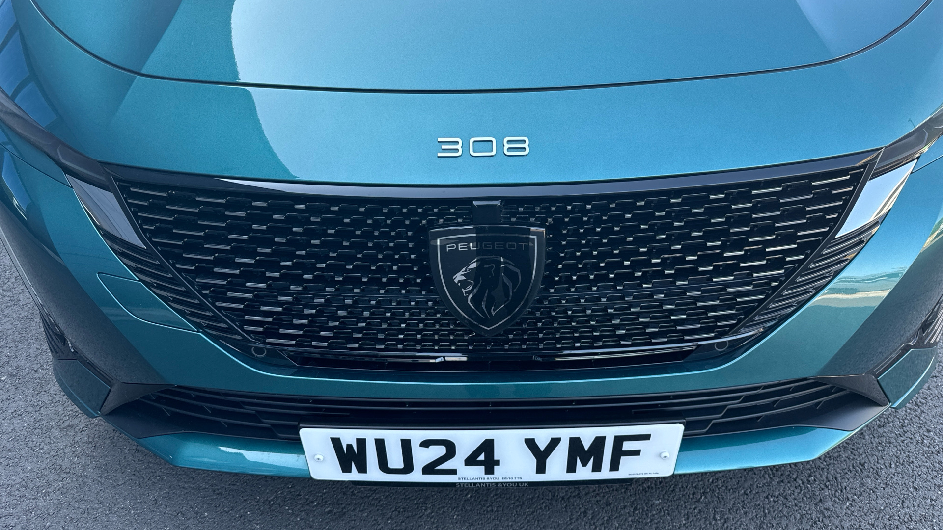 car image